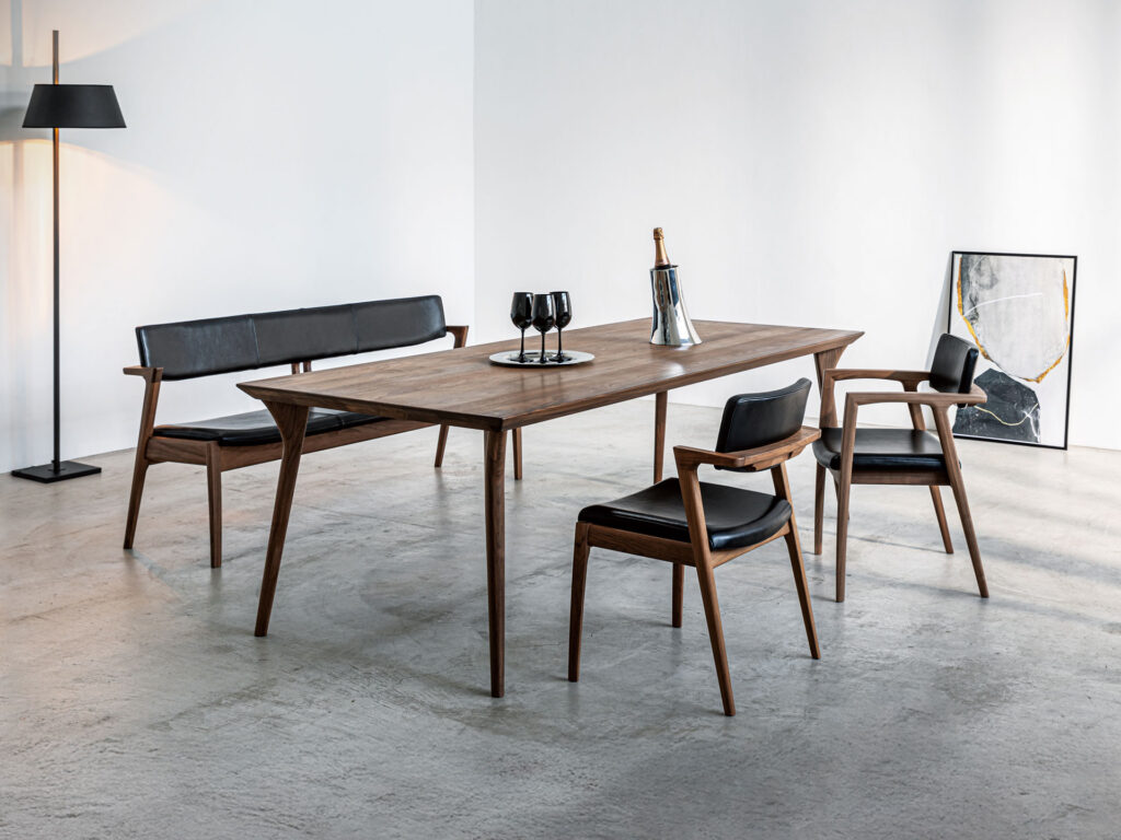 FUJI FURNITURE メインビジュアル