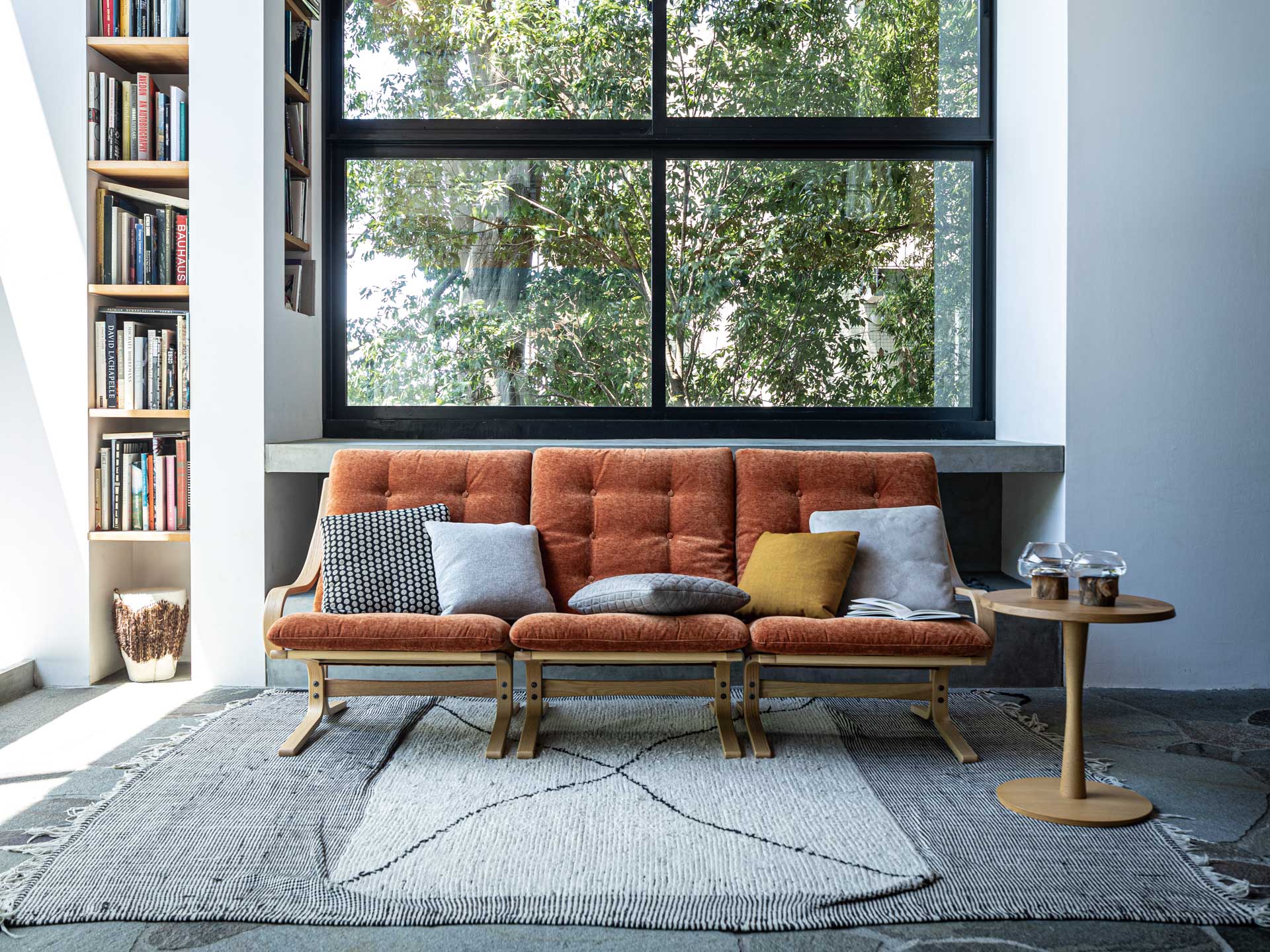 FUJI FURNITURE メインビジュアル