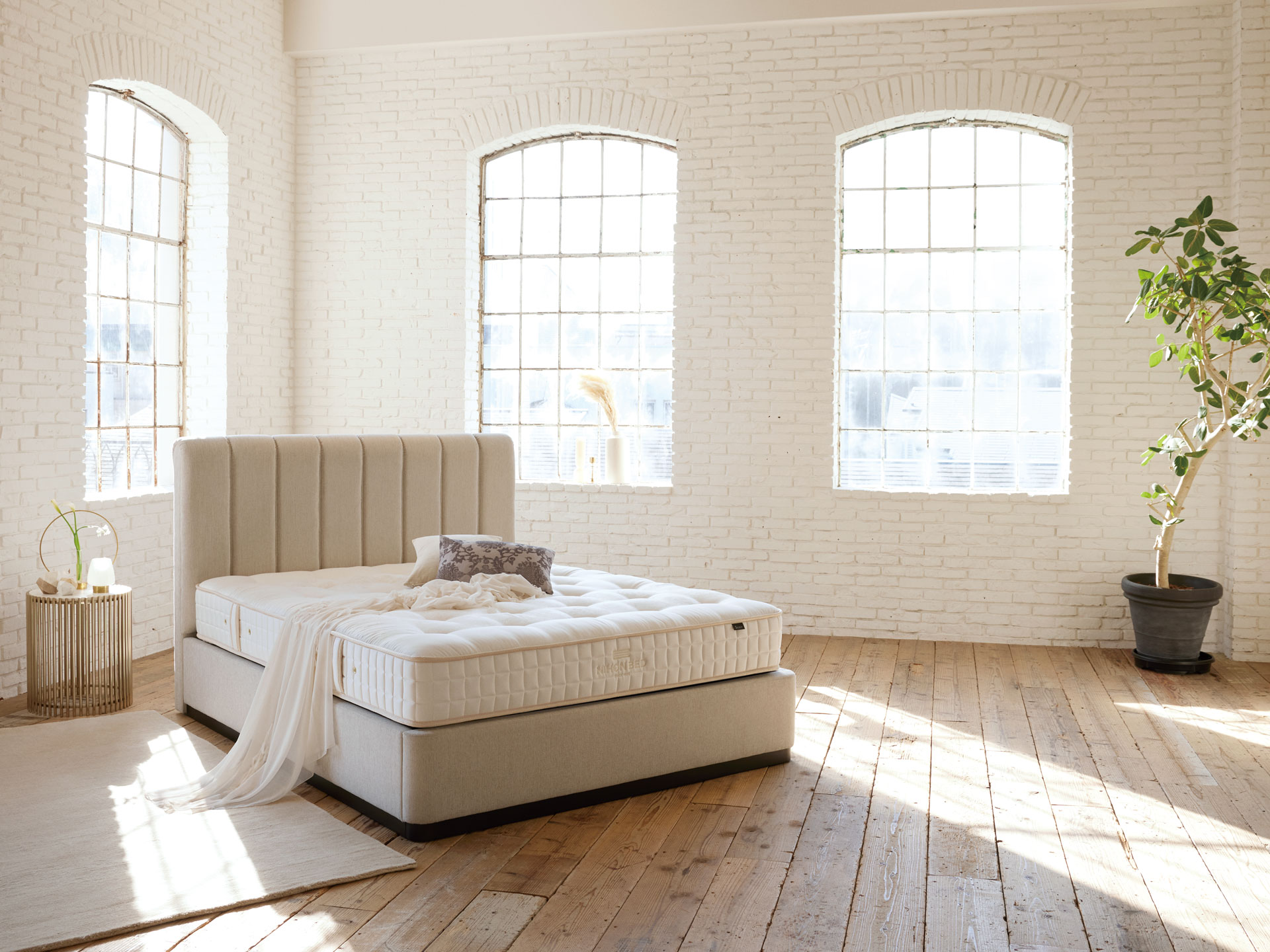 NIHON BED メインビジュアル